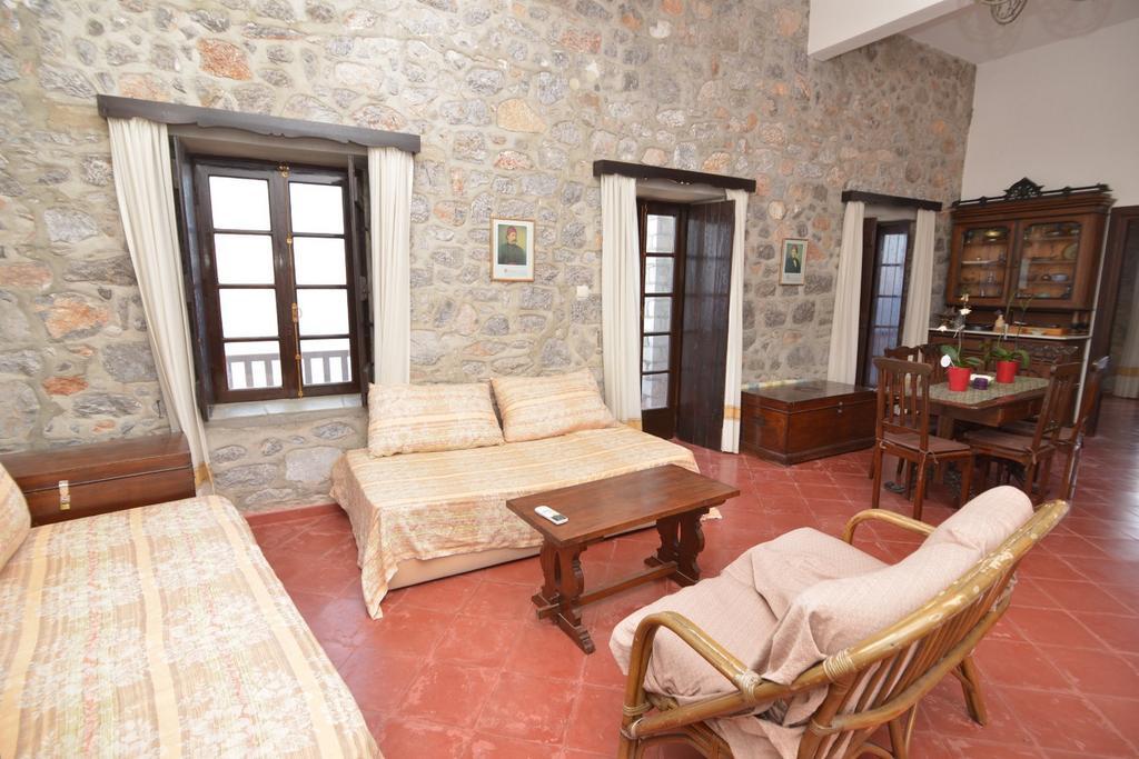 Villa Castello ไฮดรา ห้อง รูปภาพ