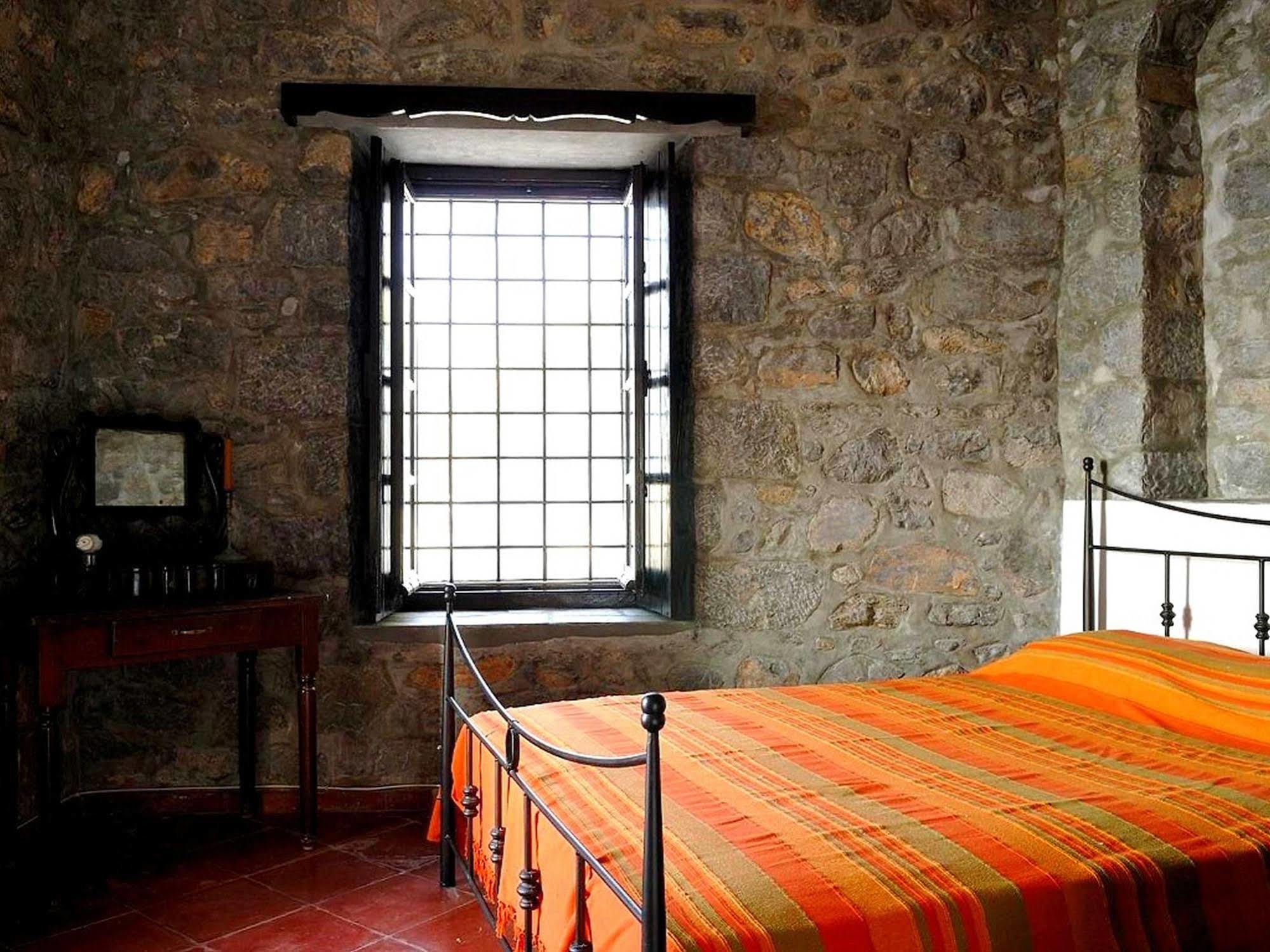 Villa Castello ไฮดรา ภายนอก รูปภาพ